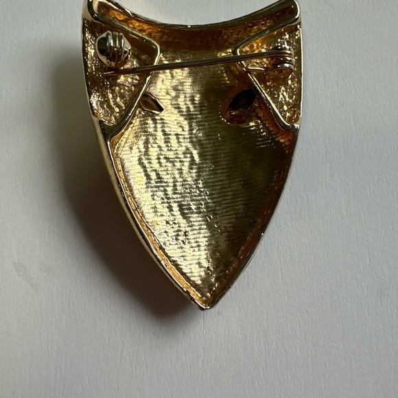 2 Mardi Gras brooches from the 1980s Enamel Clown and A Rhinestone Mask. - Picture 7 of 8